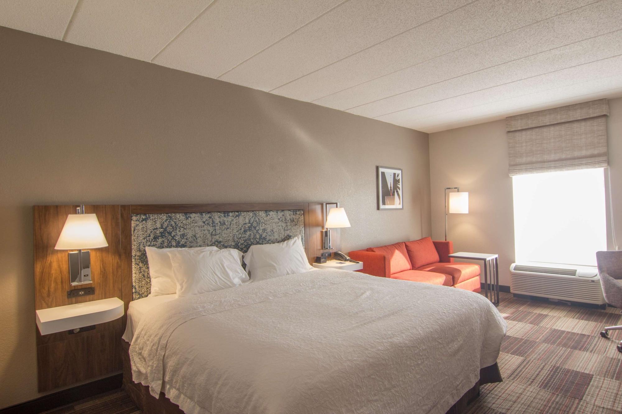 Hotel Hampton Medina